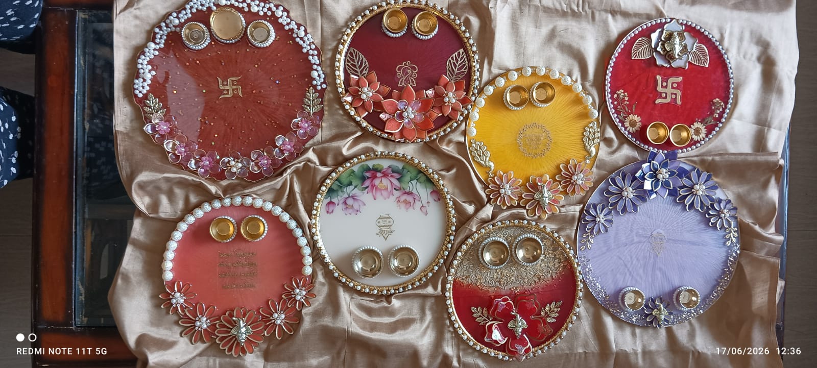 Floral resin artwork by Resin Tales